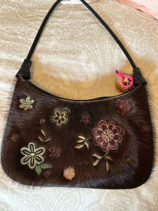 Bolso vintage pelo marrón bordado flores