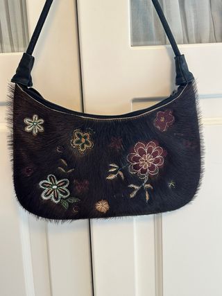 Bolso vintage pelo marrón bordado flores