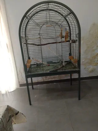 Jaula grande para pájaros