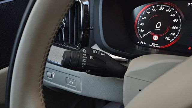 Volvo XC60 2.0 T5 AWD Inscription Auto