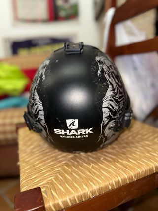 Casco Shark Nero
