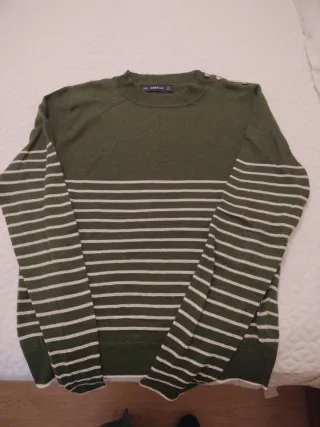 Jersey Zara verde con rayas