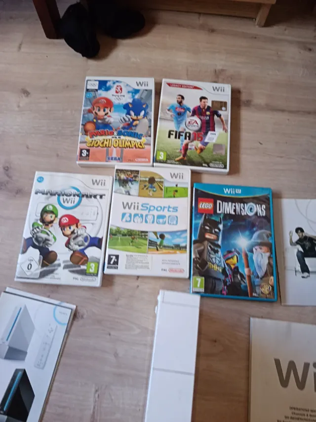 Nintendo Wii completa con accessori e giochi