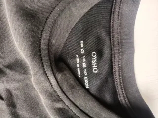 Vestido negro ajustado tacto suave