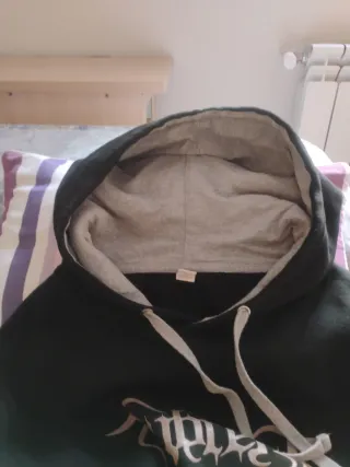 Sudadera con capucha negra y gris XXL