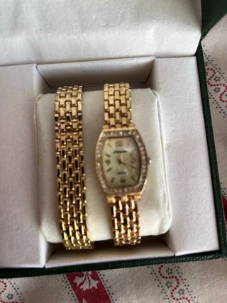 Lote Bisutería Variada - Collares y Relojes