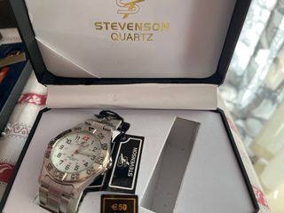 Lote Bisutería Variada - Collares y Relojes