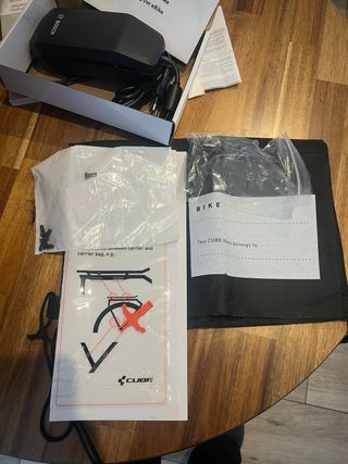 Bicicleta electrica Cube Touring Hybrid ONE 500