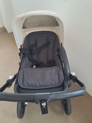 Bugaboo Fox 2 con complementos y 2 capotas
