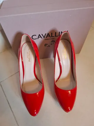 Scarpe con tacco Cavallini rosse