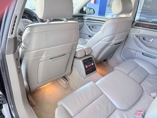 Audi A8 3.7 QUATTRO