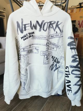 Sudadera Bershka New York Talla S