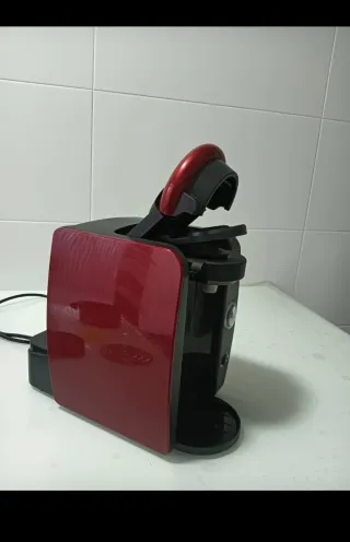 Cafetera Tassimo Roja