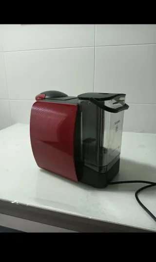 Cafetera Tassimo Roja