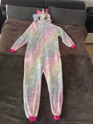 Pijama Unicornio Talla L Arcoíris
