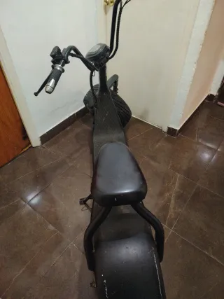 Moto Eléctrica Negra