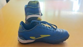 Botas de fútbol Joma multi taco niño, talla 31
