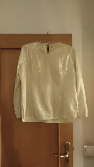 Camiseta dorada Vilagallo Talla 44 Nueva