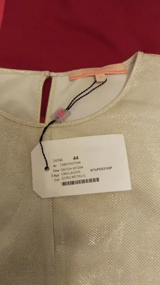 Camiseta dorada Vilagallo Talla 44 Nueva