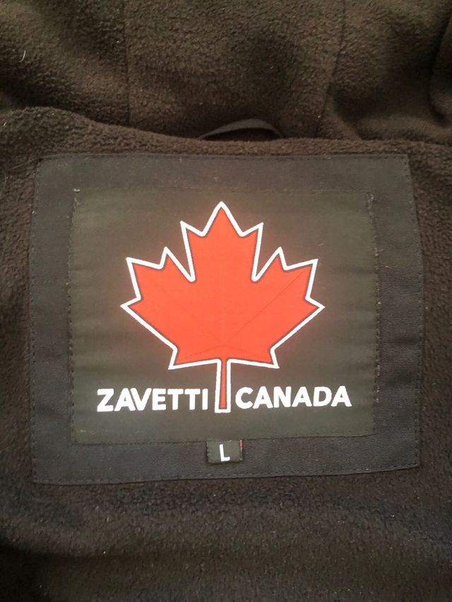 Abrigo Zavetti Canada Negro con Capucha
