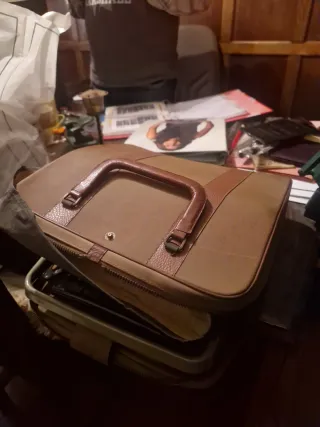 Máquina de escribir Pluma 22