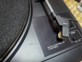 Tocadiscos Sony PS-LX100