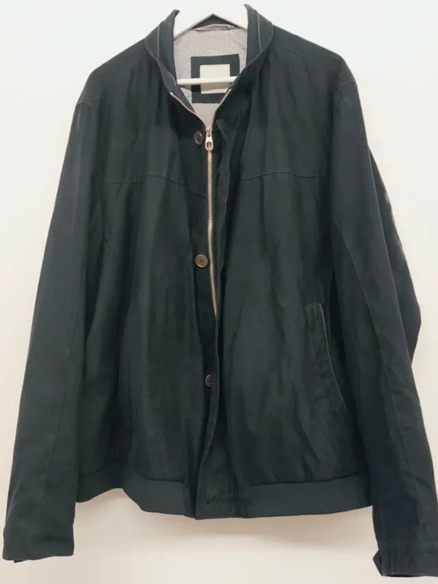 Cazadora hombre Bugatti Azul muy oscuro.