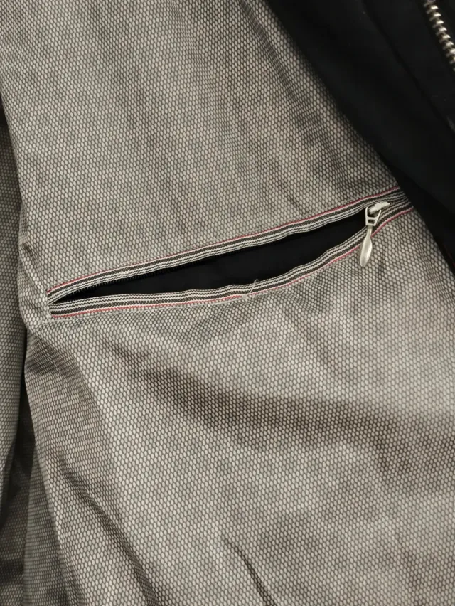 Cazadora hombre Bugatti Azul muy oscuro.