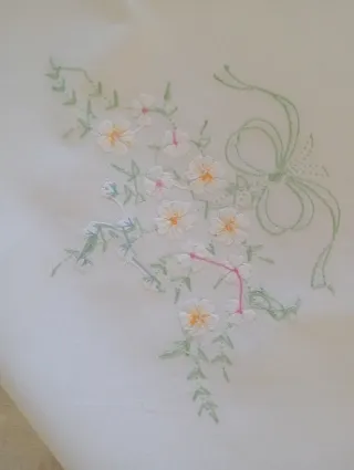 Tovaglia vintage ricamata a mano