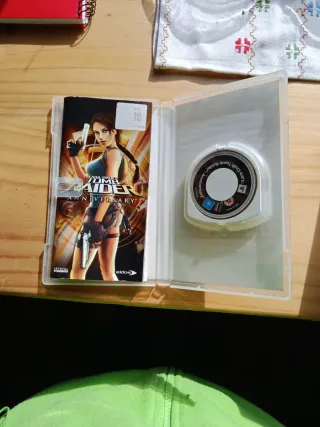 Tomb Raider Anniversary PSP