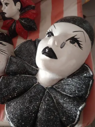 Lote 5 máscaras decorativas pared