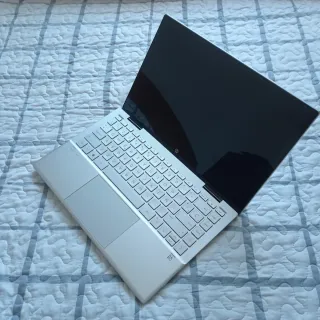 Portátil HP Convertible Nuevo