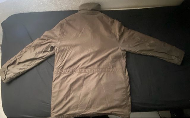 Abrigo Zara Sport Verde Militar