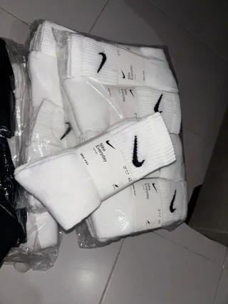 Calcetines Nike no ago envios se recogen en Madrid