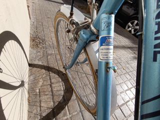 Bicicleta vintage francesa Motobecane Clásica Azul