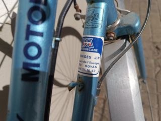 Bicicleta vintage francesa Motobecane Clásica Azul
