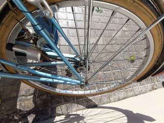 Bicicleta vintage francesa Motobecane Clásica Azul