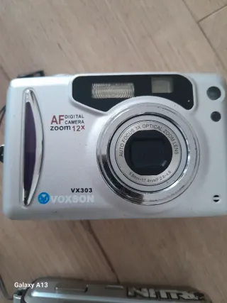 2 Fotocamere Digitali BenQ e Voxson