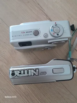 2 Fotocamere Digitali BenQ e Voxson