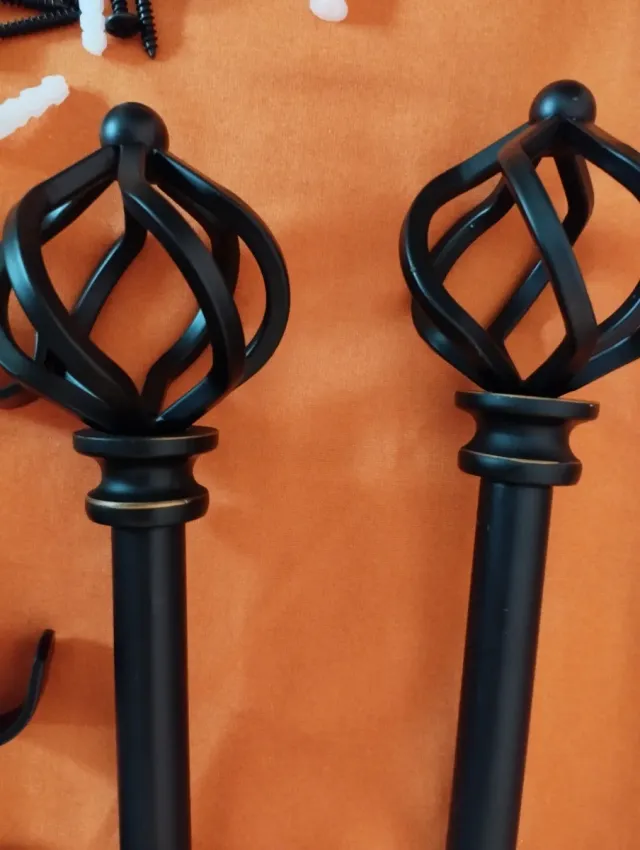 Juego de barras para cortinas negro