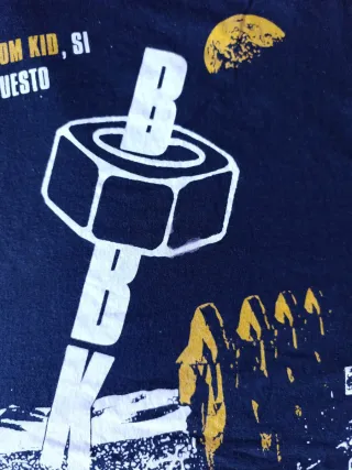 Camiseta Boom Boom Kid Tour Europeo 2025