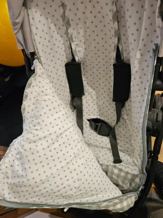 Saco Silla Bebé Walking Mum Cuadros