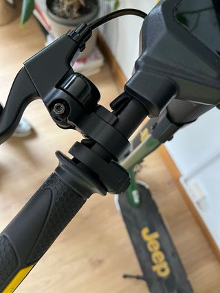 Patinete Eléctrico Jeep Verde