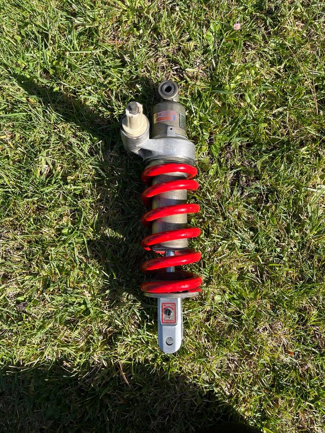 Amortiguador Trasero VFR750F 1992