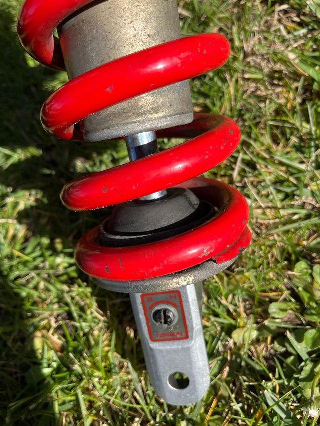 Amortiguador Trasero VFR750F 1992