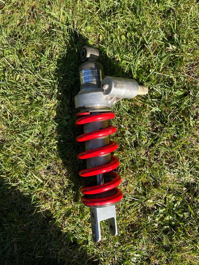 Amortiguador Trasero VFR750F 1992