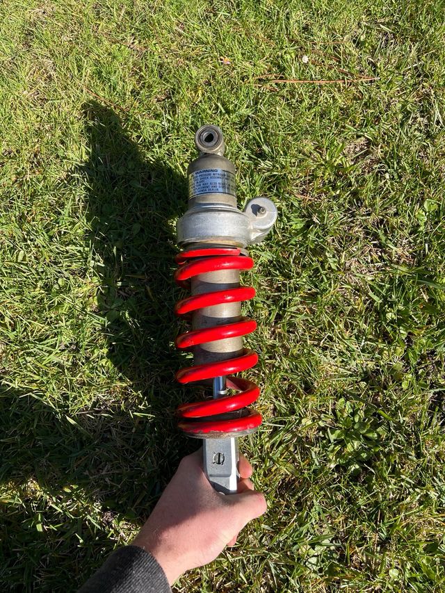 Amortiguador Trasero VFR750F 1992