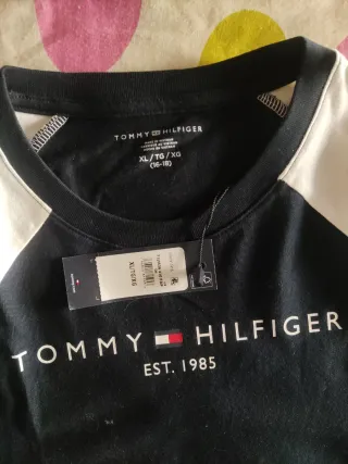 Ropa con etiqueta de niño XL ( 13-15) (16-18)