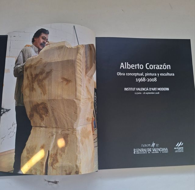 Alberto Corazón obra conceptual, pintura y escu...