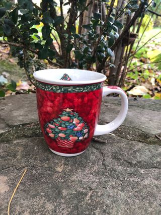 Tazza natalizia in ceramica